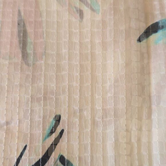 H&M White Floral Print Skirt with Clear Square Sequins, NWT, Sz. 8 - Picture 2 of 8